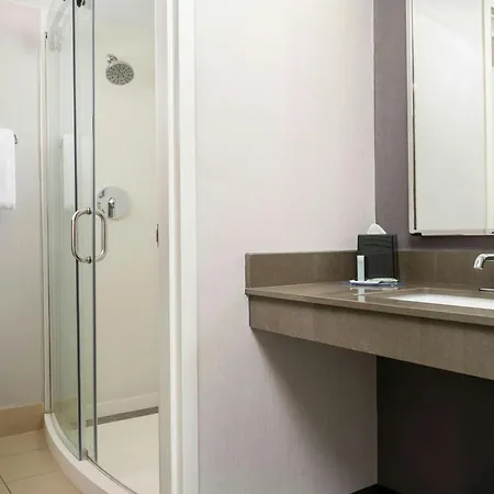 Courtyard By Marriott Albuquerque Airport-2